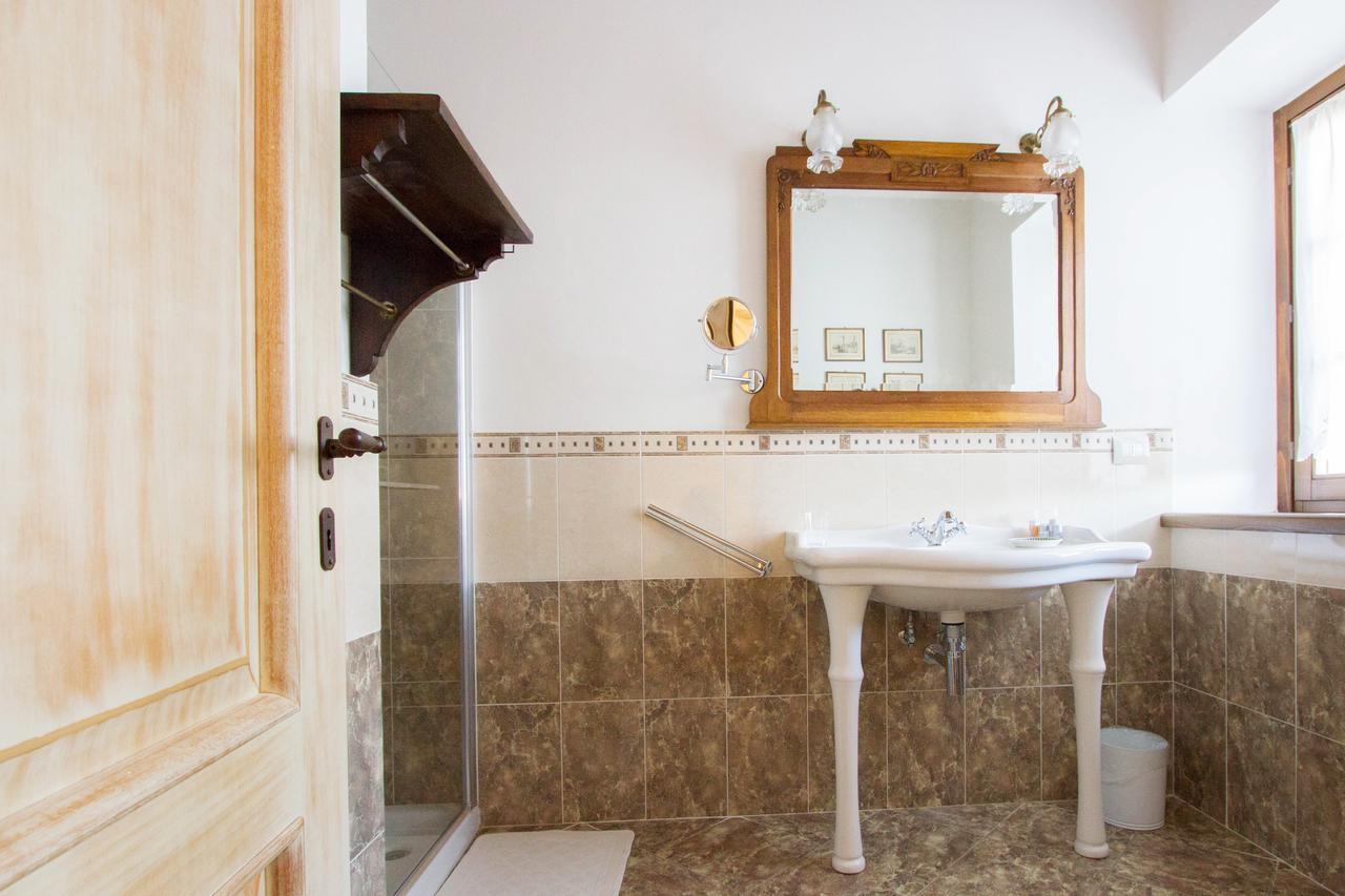 ポントレーモリ Il Giardino Di Rosmarino Bed & Breakfast エクステリア 写真