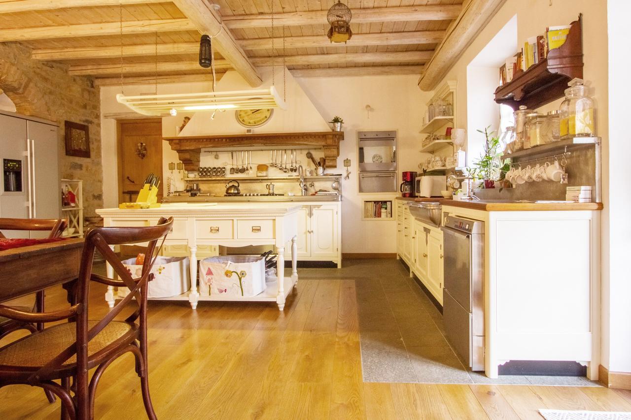 ポントレーモリ Il Giardino Di Rosmarino Bed & Breakfast エクステリア 写真